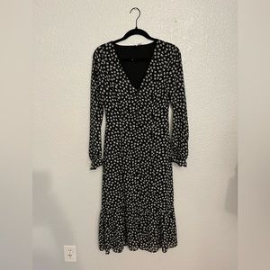 Women’s long sleeve v neck button down dress